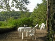 Picture of the side terrace of La Poumayrette